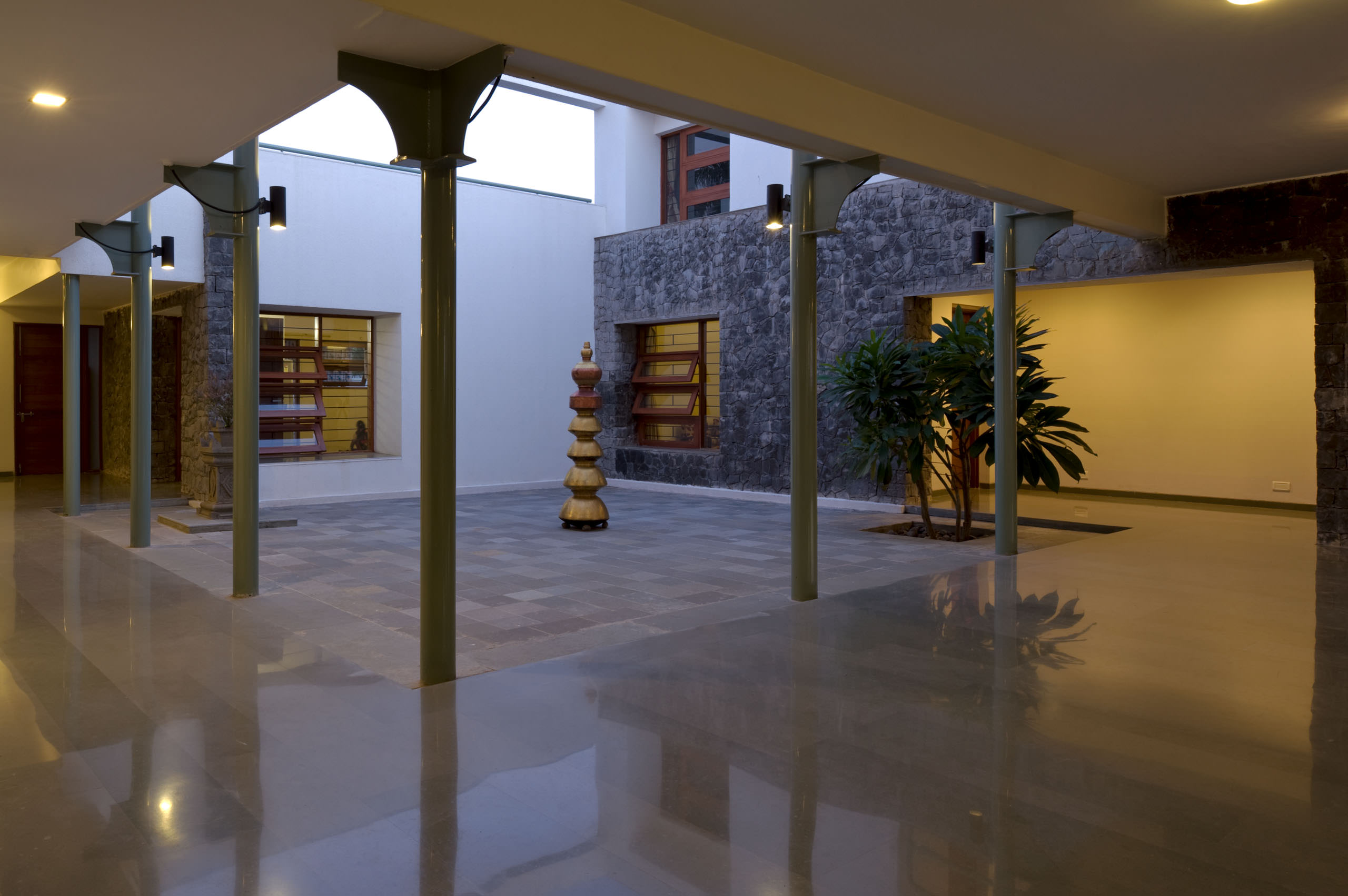 Opolis Architects, Bombay  |  Sarpanch House, Akluj